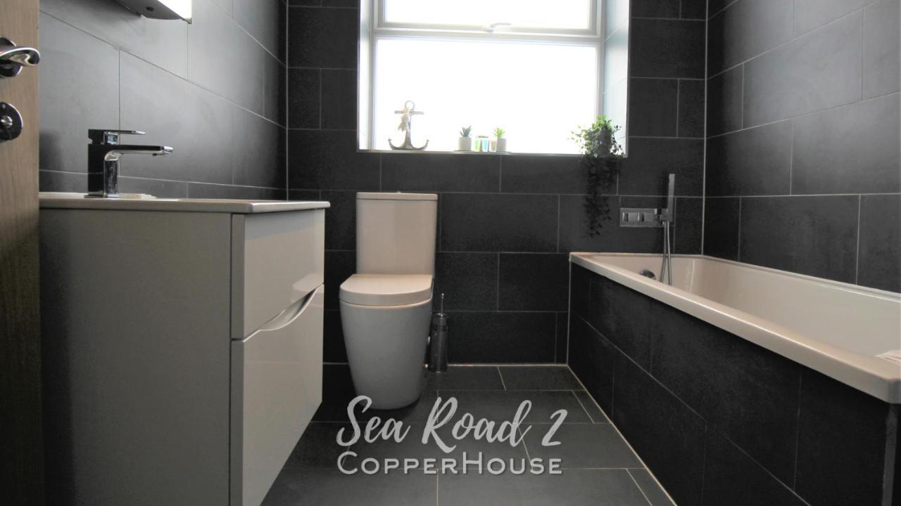Beautiful Apartments On The Sea Front - Sea Road 2 Felixstowe Exteriör bild