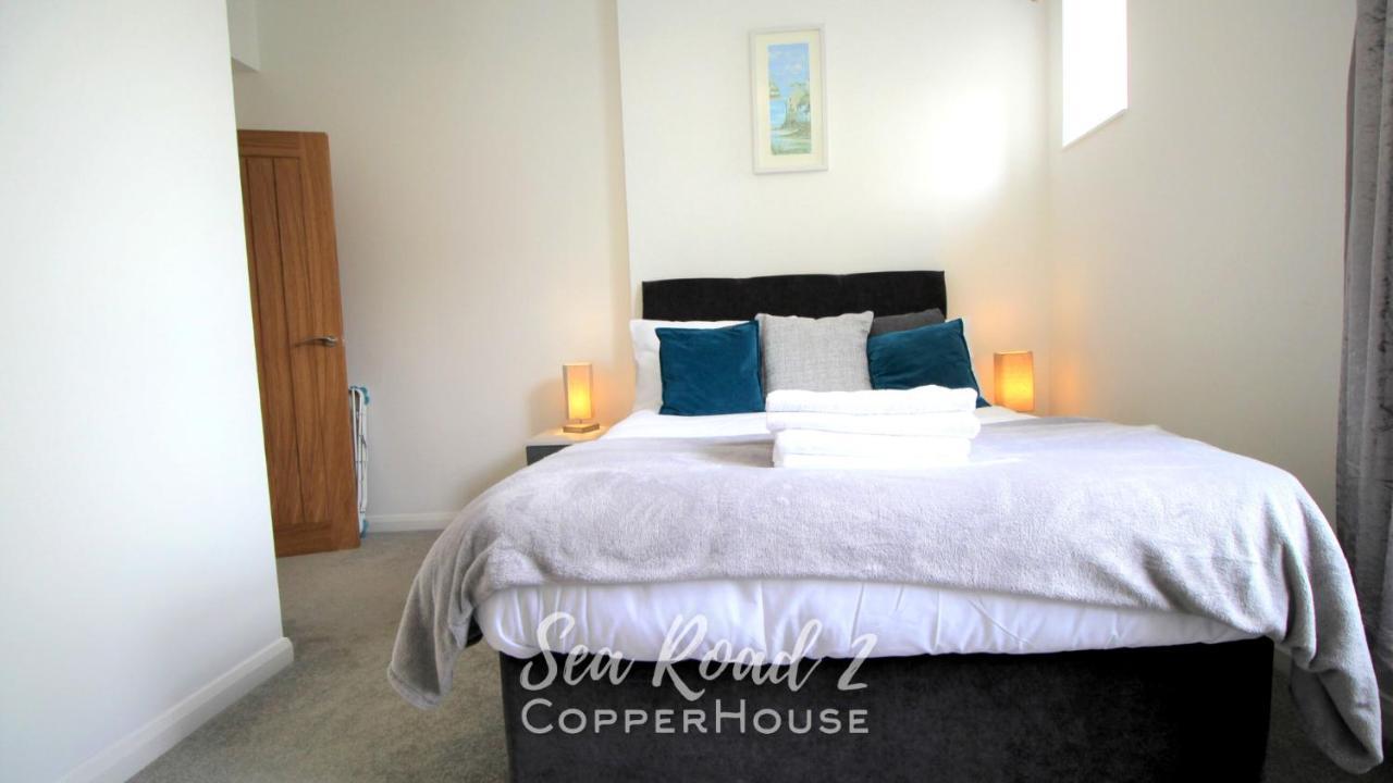 Beautiful Apartments On The Sea Front - Sea Road 2 Felixstowe Exteriör bild