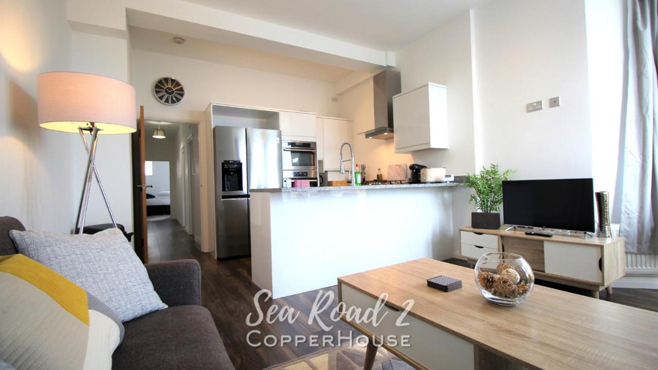Beautiful Apartments On The Sea Front - Sea Road 2 Felixstowe Exteriör bild
