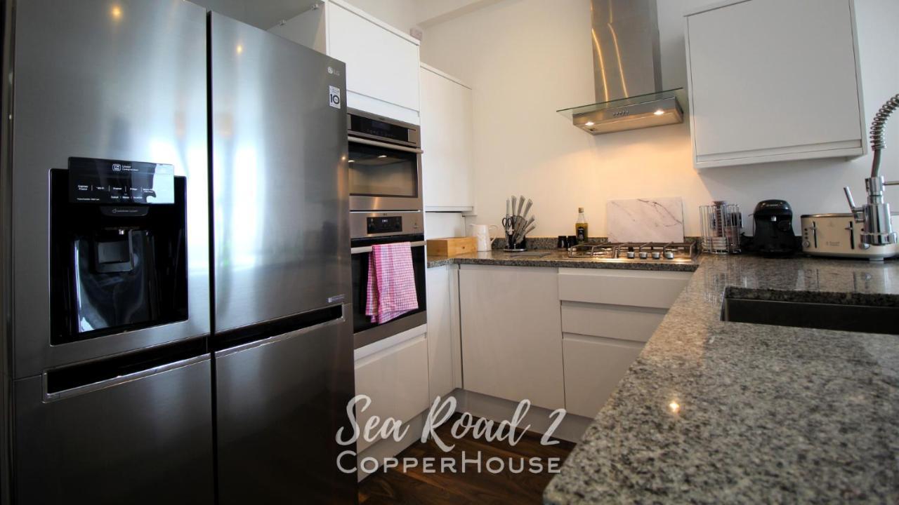 Beautiful Apartments On The Sea Front - Sea Road 2 Felixstowe Exteriör bild